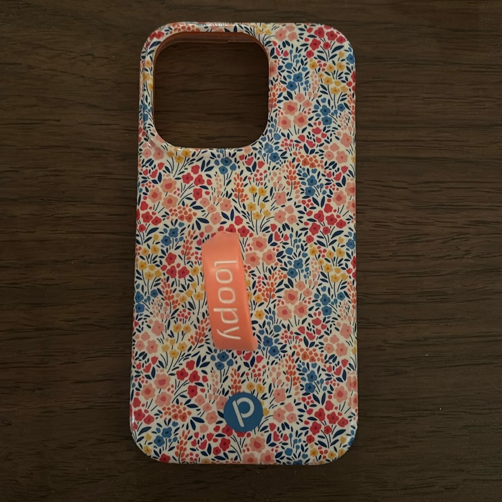 iPhone 14 Pro loopy case